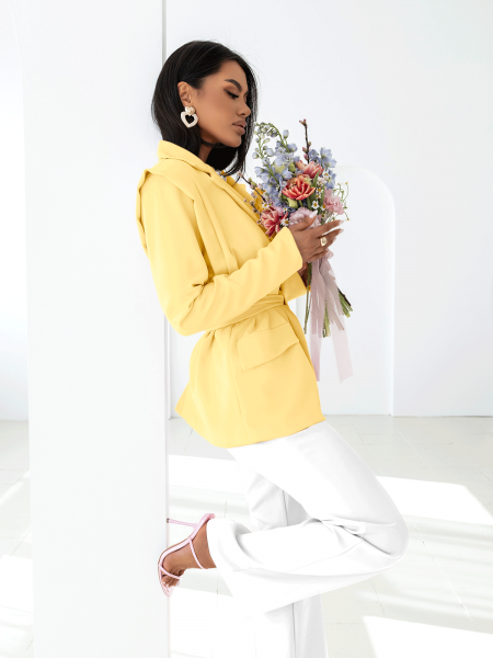 Elegancka długa marynarka z wiązaniem ARSJA - cytrynowa