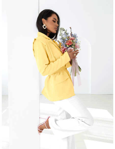 Elegancka długa marynarka z wiązaniem ARSJA - cytrynowa