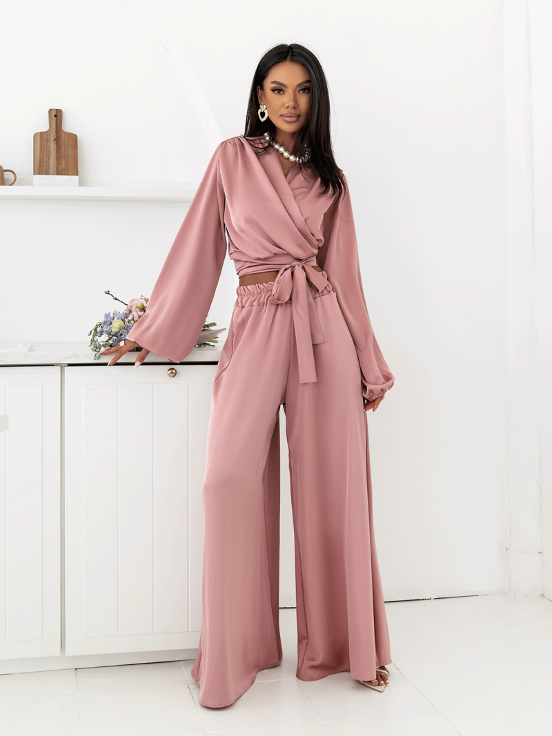 Satynowy komplet z szerokimi...