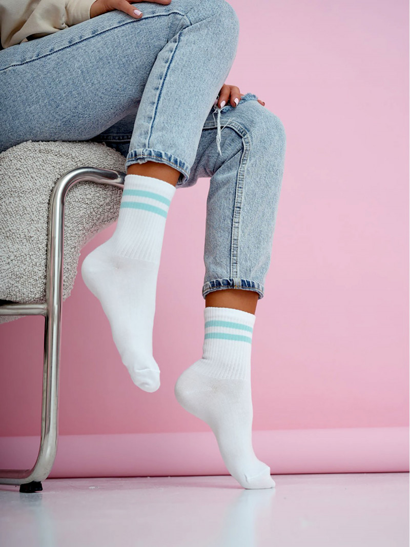 Skarpetki damskie PASKI białe - wzór 2