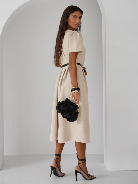 Elegancka sukienka midi z paskiem KERRIE - beżowa