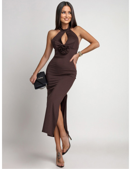 Dopasowana sukienka z odkrytymi plecami ZARIA - czekoladowa