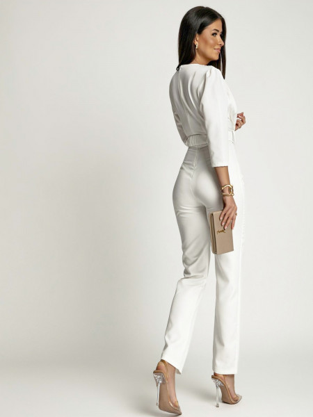 Elegancki dopasowany kombinezon OTIA - biały 2