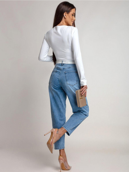 Dopasowana bluzka z ozdobną klamrą CLEMENTE - biała 2