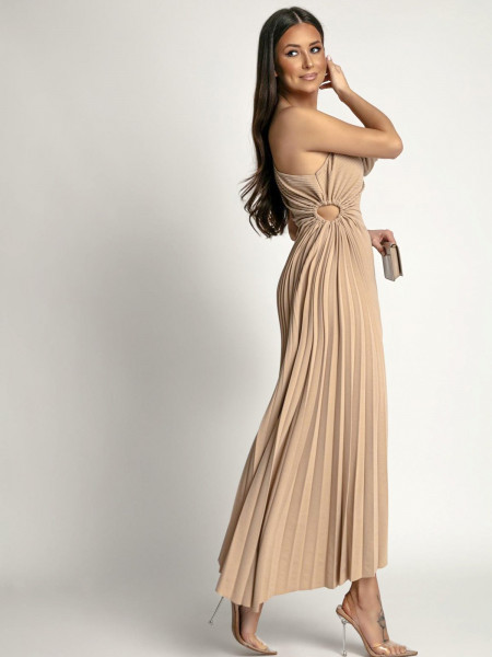 Asymetryczna plisowana sukienka z kwiatem JANNA - cappuccino