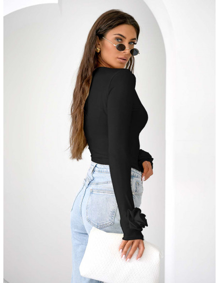 Wiskozowa bluzka z różą na rękawie ELIJA - czarna