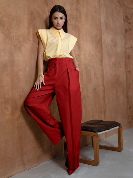 Eleganckie szerokie spodnie z kantem FIGRO - czerwone