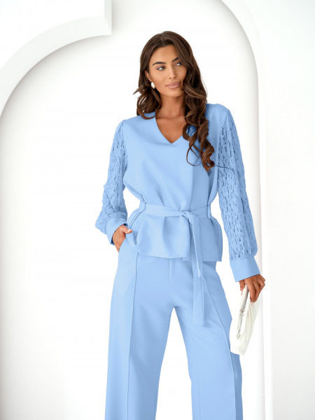 Komplet bluzka z rękawami z koronki i spodnie ROST - błękitny 2