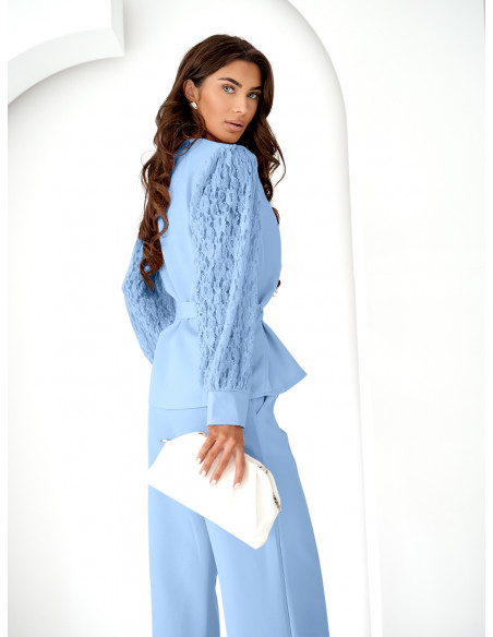 Komplet bluzka z rękawami z koronki i spodnie ROST - błękitny