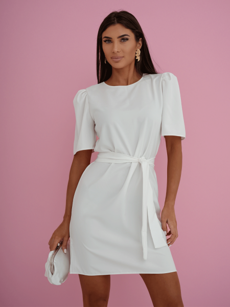 Sukienka mini z krótkim rękawem z paskiem OLIVRA - biała