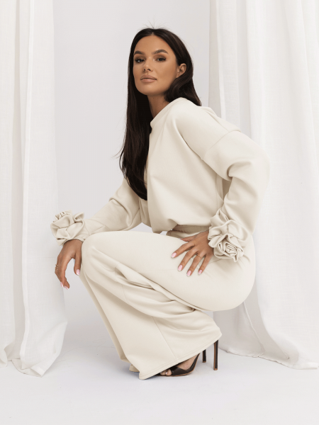 Masełkowy komplet z szerokimi spodniami POSY - śmietankowy 2