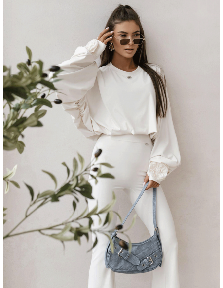 Stylowa bluza oversize ze ściągaczem - śmietankowa