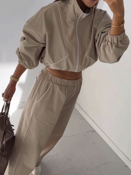 Stylowy komplet dresowy NAVIRA - beżowy
