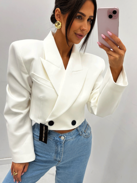 Elegancka krótka marynarka oversize KAMALU - biała