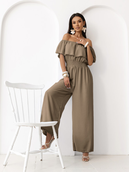 Kombinezon z odkrytymi ramionami BELVORIA - mocha mousse 2