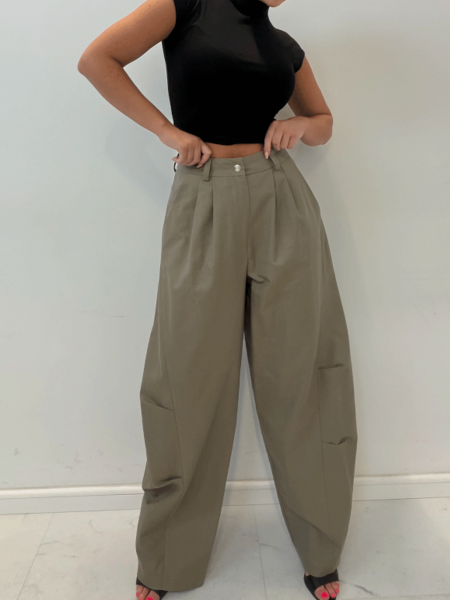 Stylowe bawełniane spodnie bojówki SIENNA - khaki 2