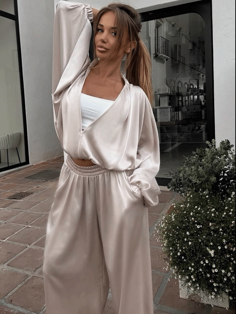 Satynowy komplet bluza z szerokimi spodniami SATIN - beżowy