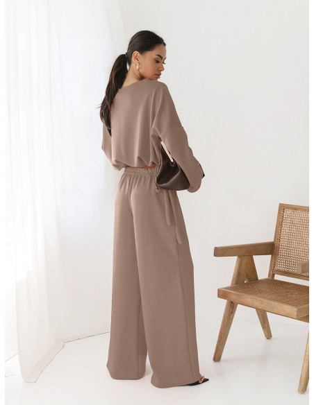 Stylowy komplet dresowy z tencelu CONNI - mocha mousse