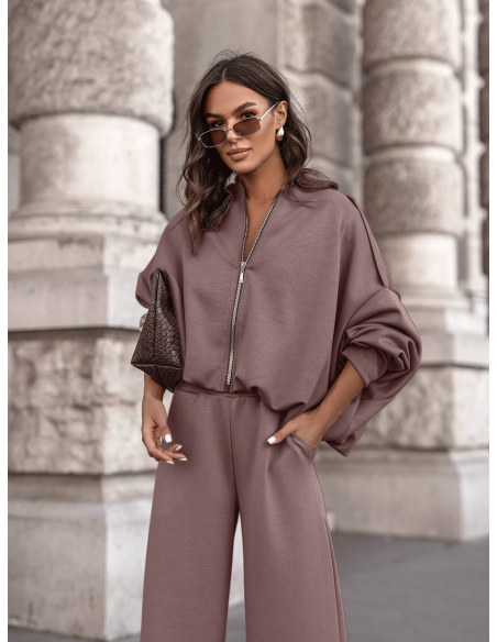 Masełkowy dres z szerokimi spodniami SORGO - mocha mousse